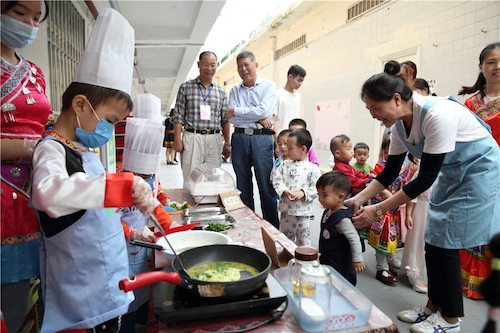 廣西打造“五常”管理營養(yǎng)健康食堂